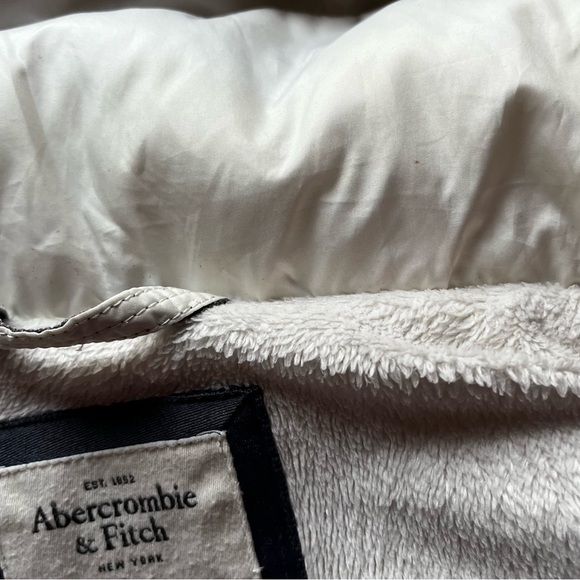 Vintage Y2K Hollister + American Eagle + Abercrombie & Fitch 2000s Bundle - Picture 8 of 9